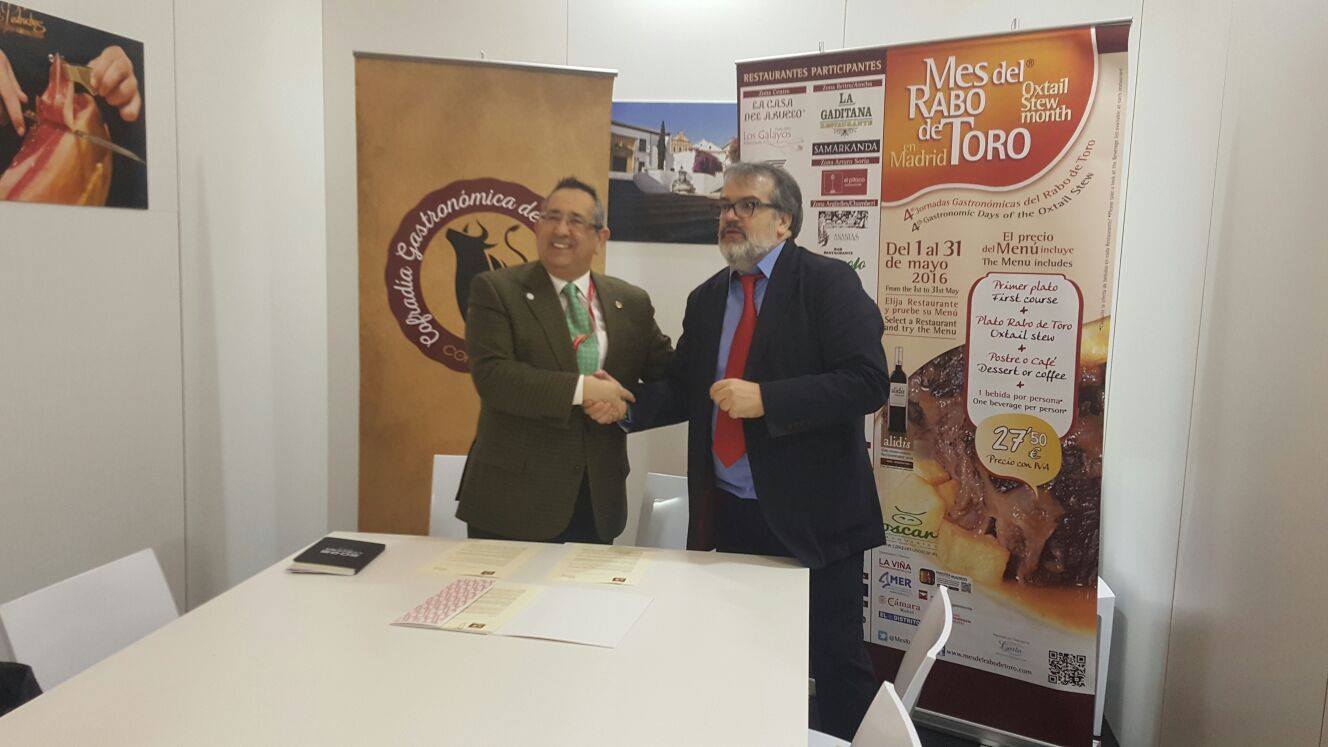 Presentando en #FITUR2017 el #MesdelRabodeToro que se celebrará en Madrid durante la feria de San Isidro.